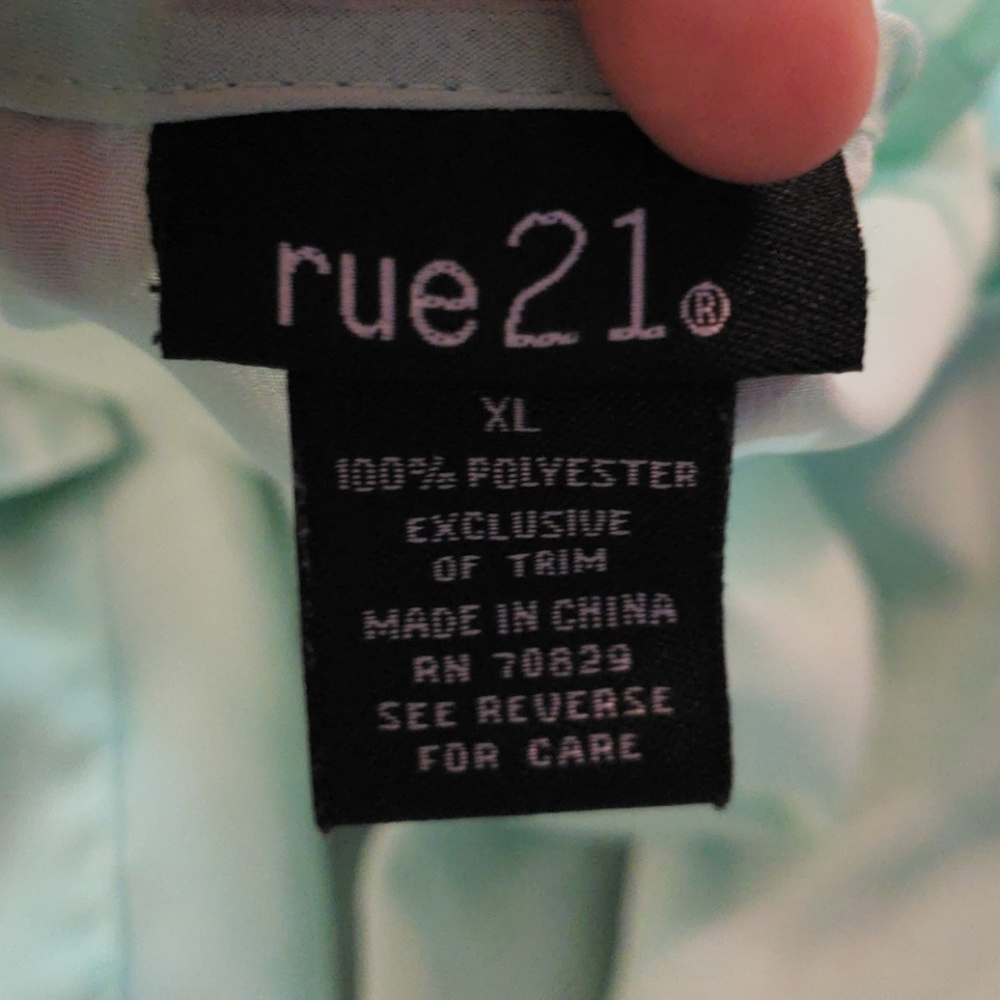Shirt - Picture 2 of 2